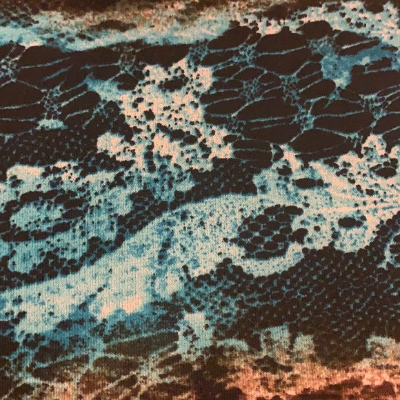 Muti coloured tunic - Picture 3 of 4